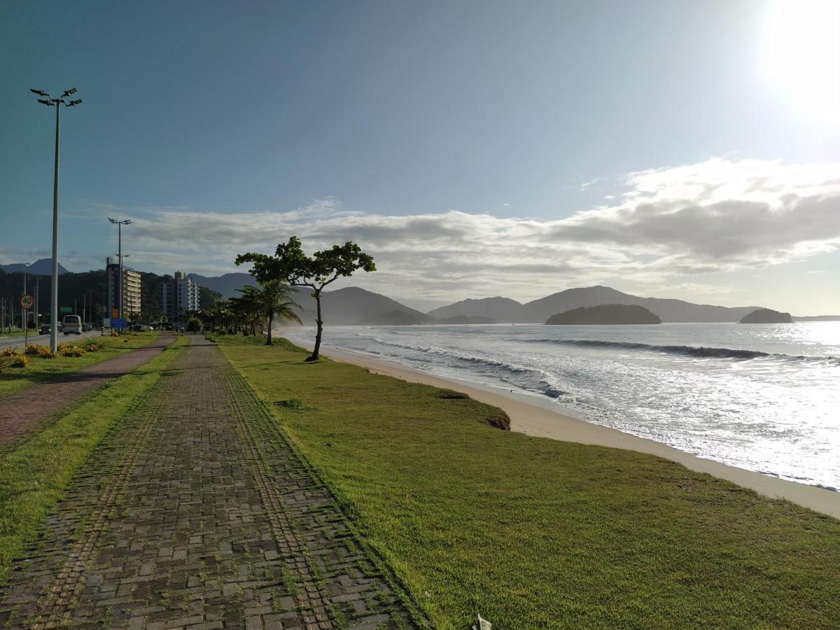 Caraguatatuba De Frente Para O Mar Exterior foto